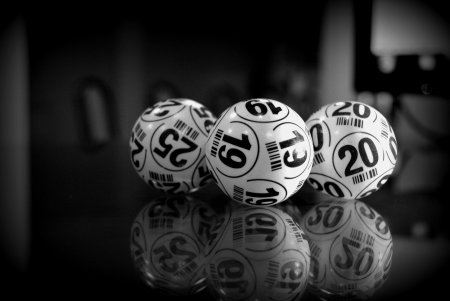 Шон і Ешлі Діб організували пул лотереї Powerball вартістю $100 000